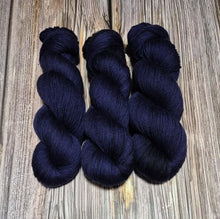 Load image into Gallery viewer, Leaf Me Pink (Fledgling 4ply Sock - SW Merino / Nylon) (Dyed as Ordered if Not in Stock)