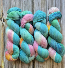 Load image into Gallery viewer, Water Lily (Fledgling 4ply Sock - SW Merino / Nylon) (Dyed as Ordered if Not in Stock)