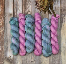 Load image into Gallery viewer, Moonglade (Fledgling 4ply Sock - SW Merino / Nylon)
