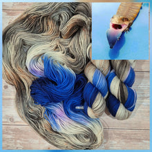 Load image into Gallery viewer, El Gatito (Assigned Pooling) (Dyed as Ordered if Not in Stock)
