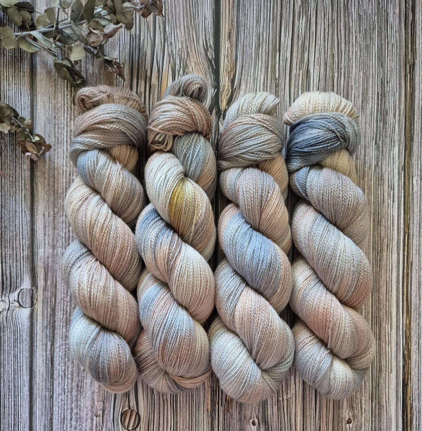 Barking Up The Wrong Tree (Moirai 2ply Lace)