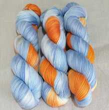 Load image into Gallery viewer, Fluidity (Assigned Pooling) (Dyed as Ordered if Not in Stock)
