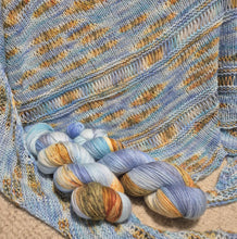 Load image into Gallery viewer, Artic Autumn (Assigned Pooling) (Dyed as Ordered if Not in Stock)
