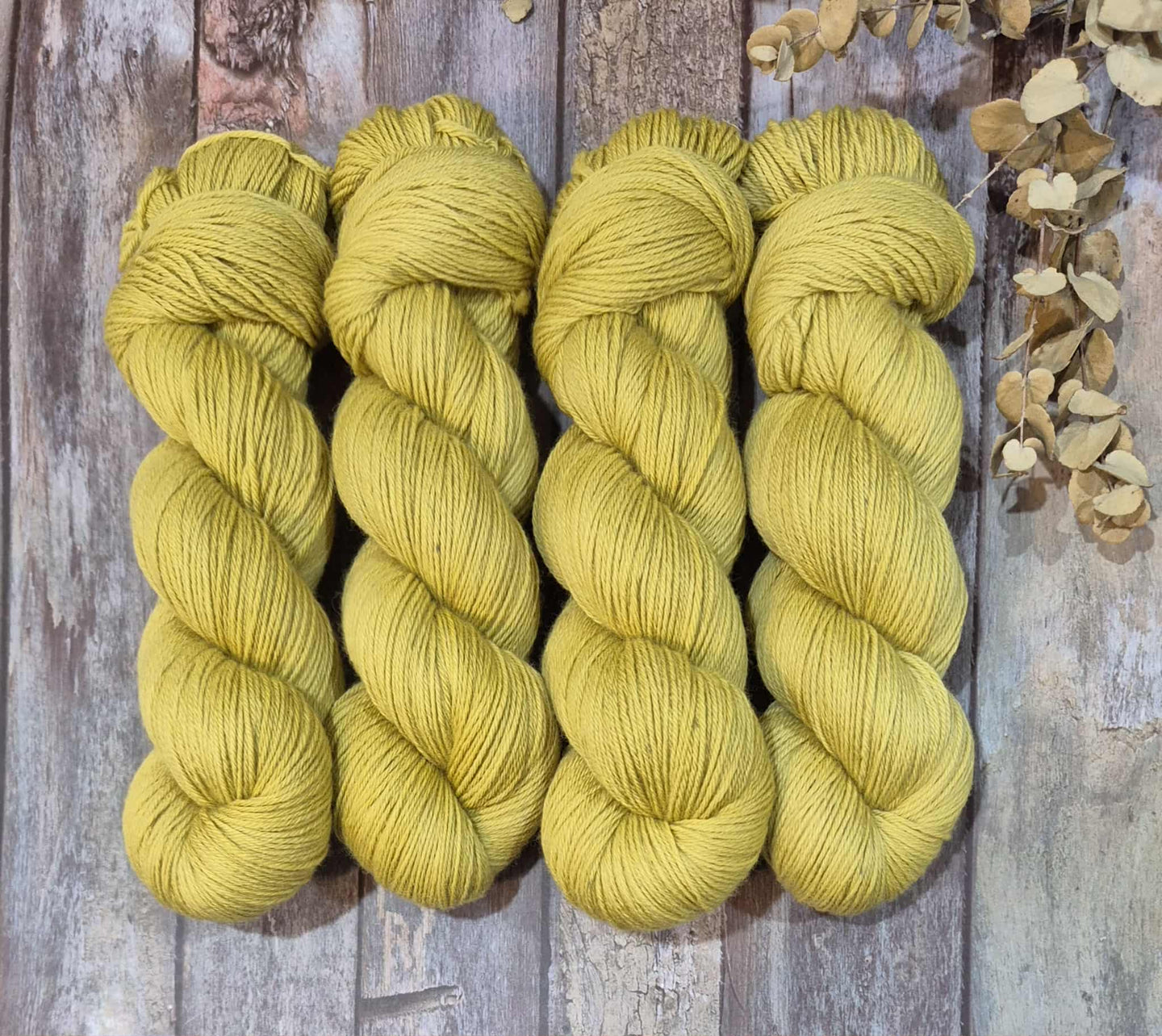 Gold Leaf (Phoenix 4ply - Non-SW Merino SRS)