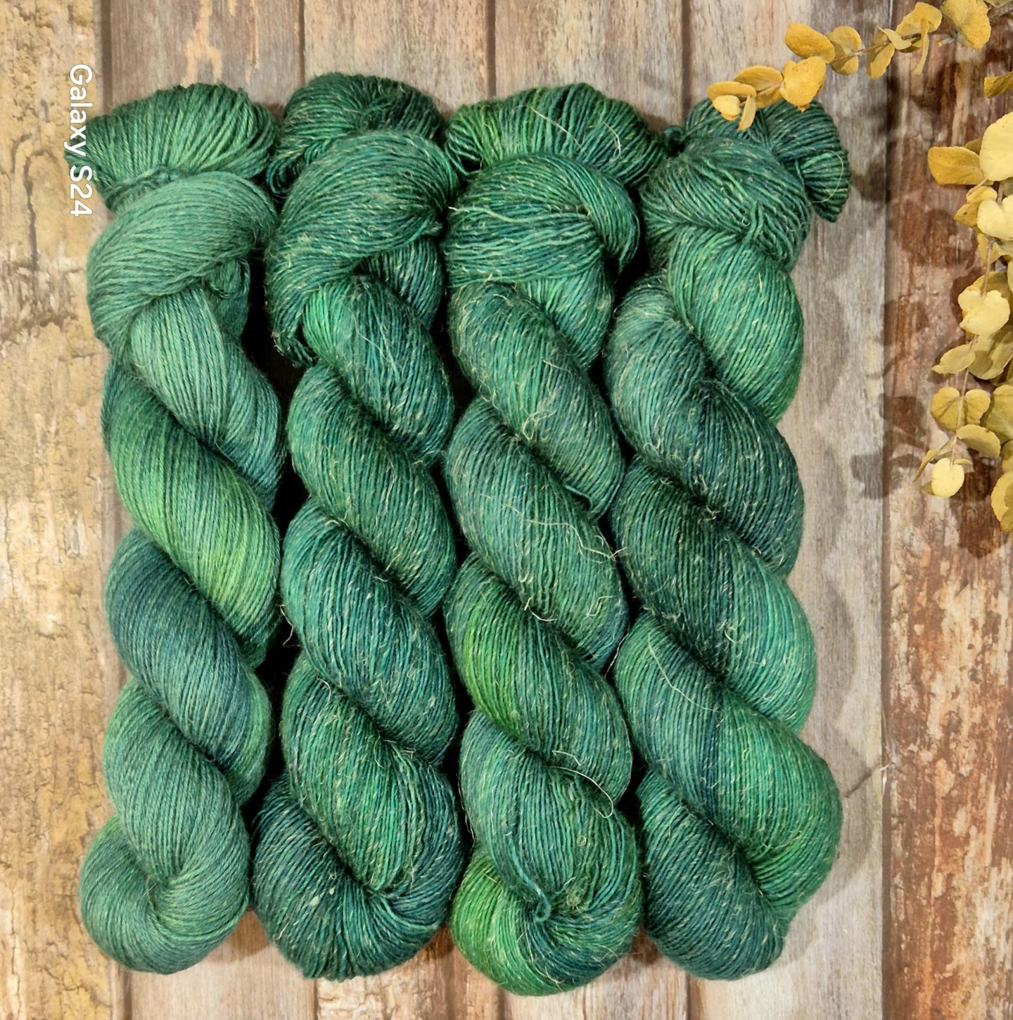 Green Swallowtail (Nymph Singles - SW Merino / Linen) (Dyed as Ordered if Not in Stock)