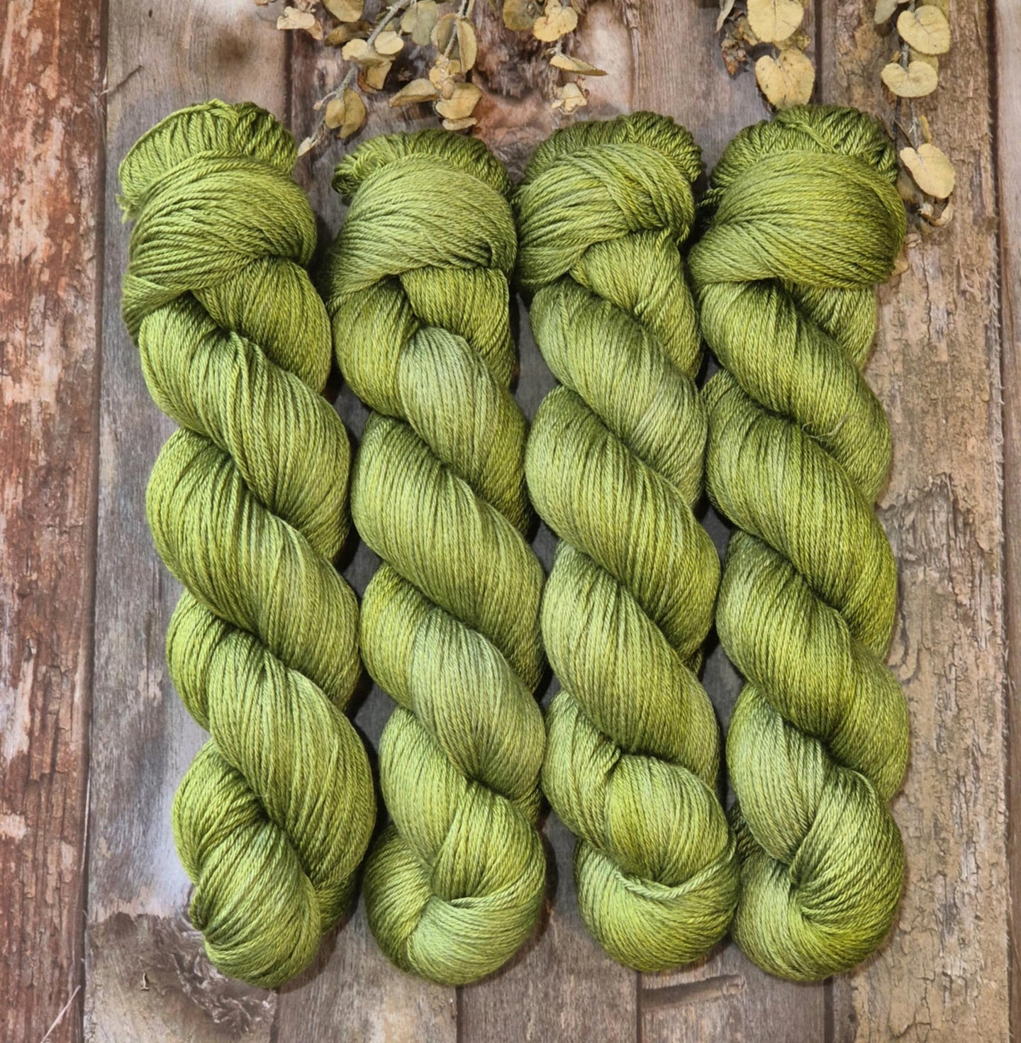 I (Mersilk 4ply Fingering) (TYP)