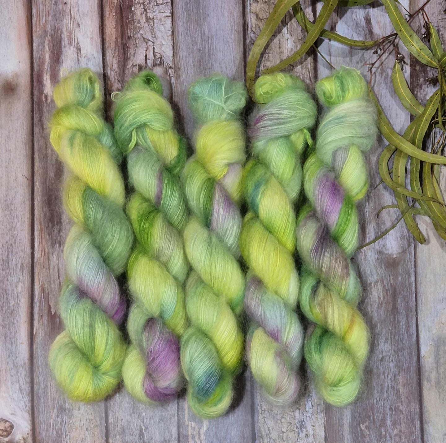 Little Obelia (Sylph Lace 2ply - Kid Mohair/Mulberry Silk)