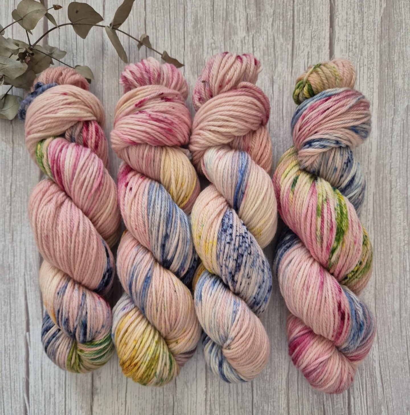 Macaroons (Baa-Ram-Ewe 8ply DK)