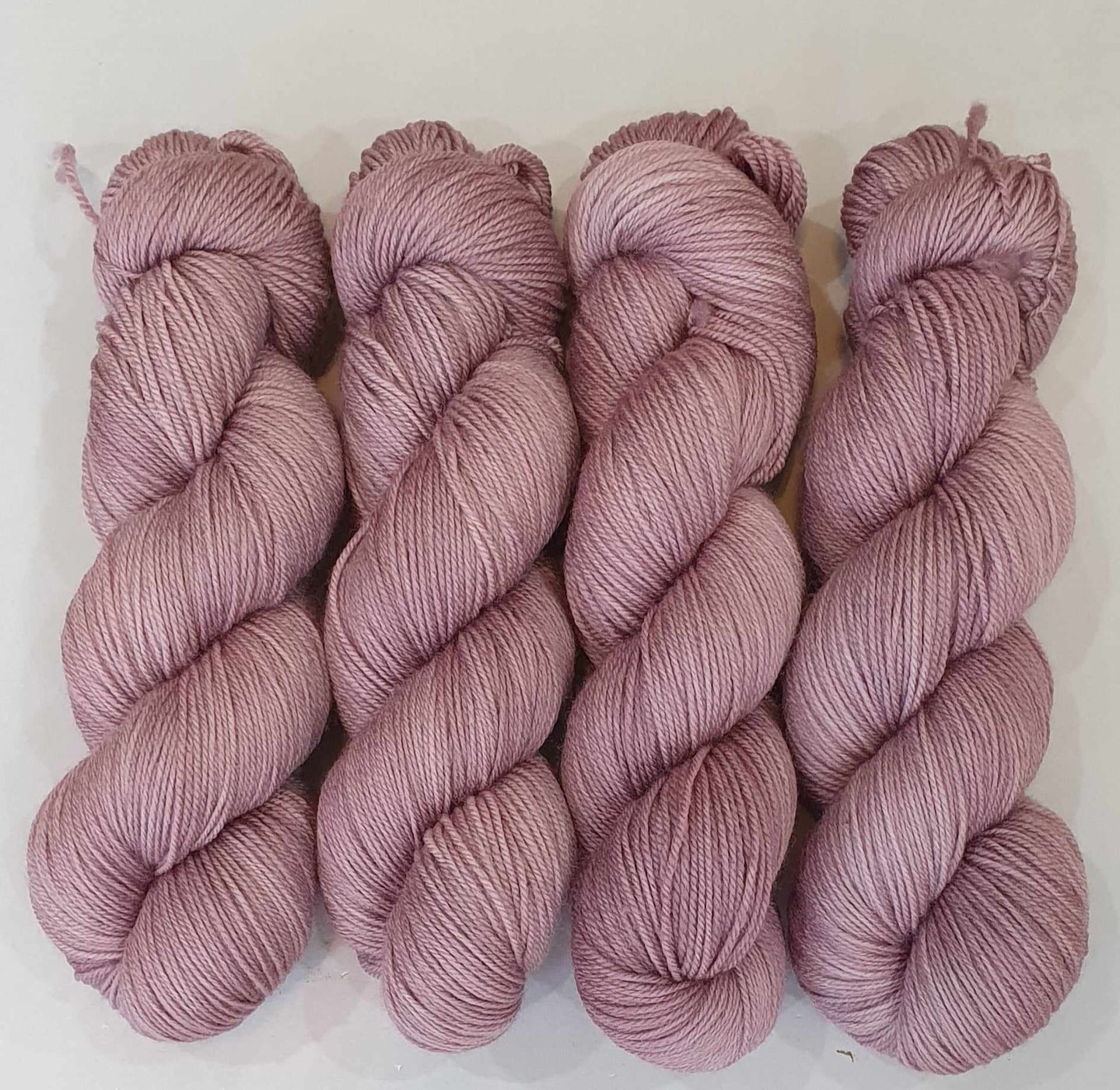 Seaberry (Fledgling 4ply Sock)
