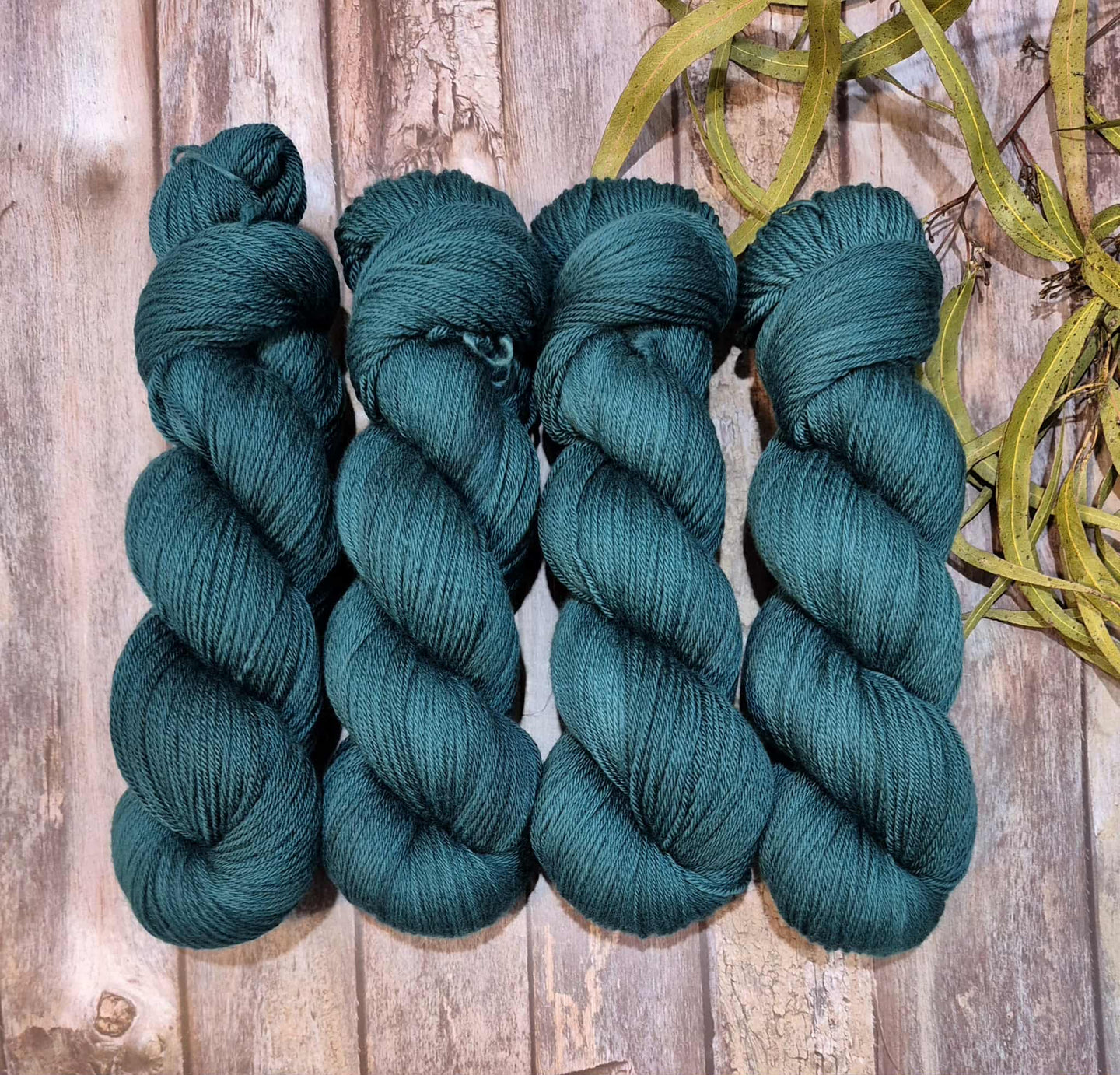 The Deep Great Green (Phoenix 4ply - Non-SW Merino SRS)