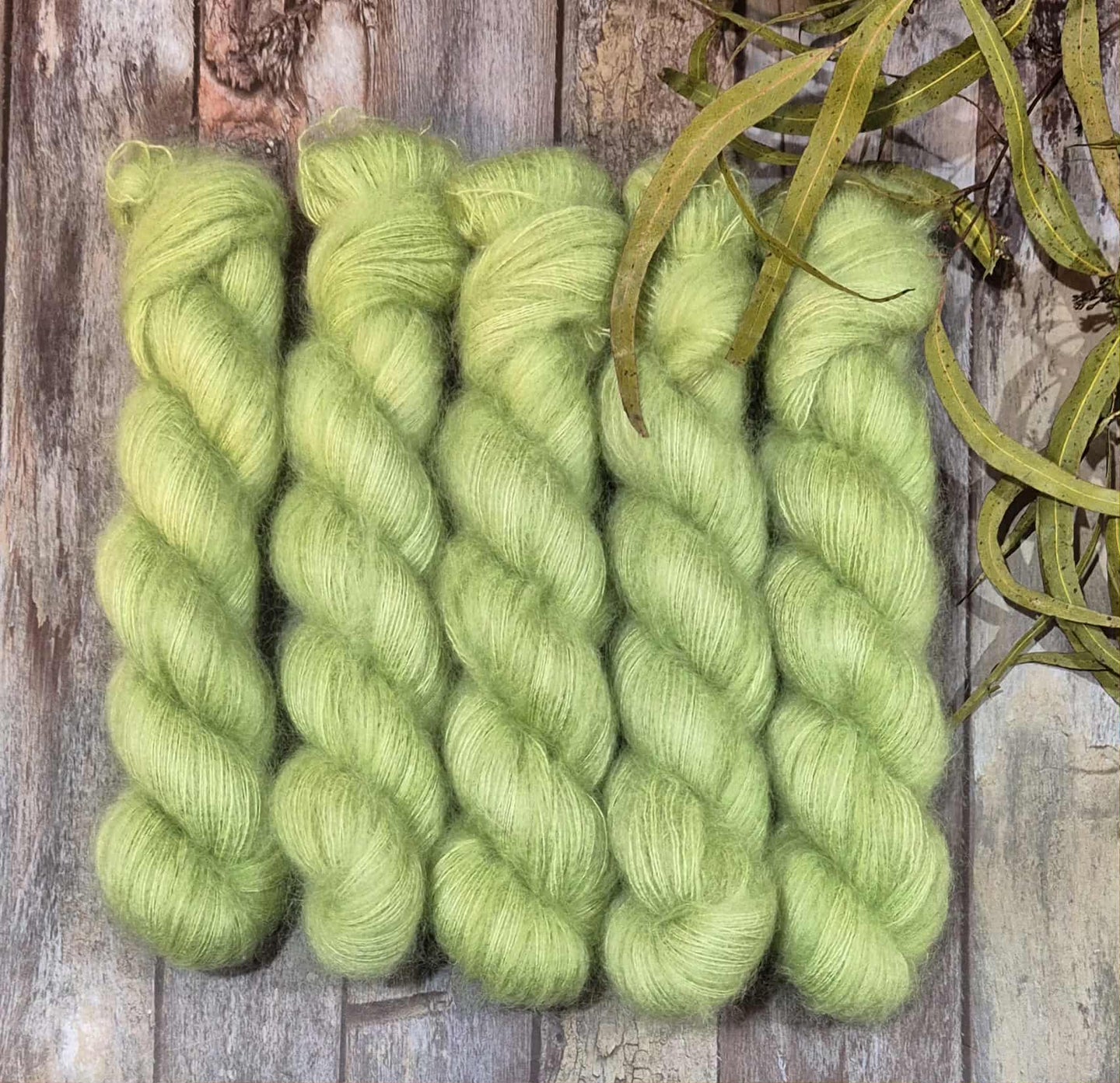 Urchin (Sylph Lace 2ply - Kid Mohair/Mulberry Silk)