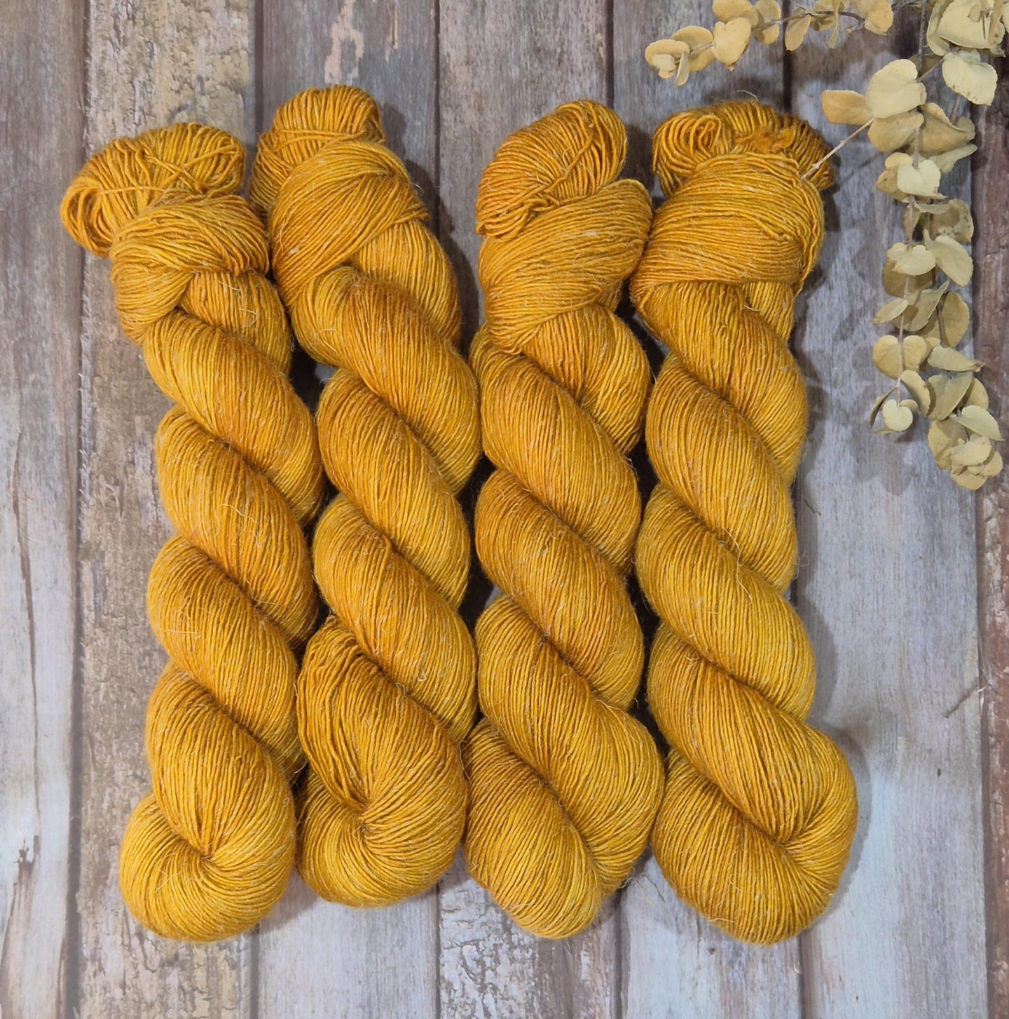 Wanderer (Nymph Singles - SW Merino / Linen) (Dyed as Ordered if Not in Stock)