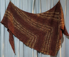 Load image into Gallery viewer, Heartwood (Fledgling 4ply Sock)

