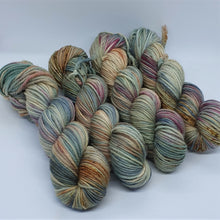Load image into Gallery viewer, Weathered (Wyvern Worsted 12ply)

